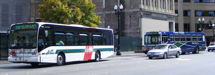 AC Transit Van Hool A330 1009